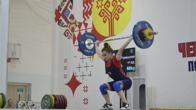 Яна Мохина – бронзовый призёр чемпионата России по тяжелой атлетике в категории до 48 кг