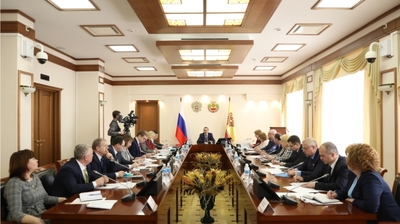 Глава Чувашии Михаил Игнатьев провел заседание Координационного совета по защите прав потребителей