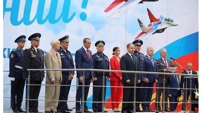 В День знаний спецпредставитель Президента РФ по развитию торгово-экономического сотрудничества с Белоруссией, Чрезвычайный и Полномочный Посол РФ в Белоруссии Михаил Бабич принял участие в открытии нового Чувашского кадетского корпуса ПФО
