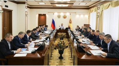 Глава Чувашии поручил рассмотреть возможность приостановки работы школ, здания которых находятся в предаварийном состоянии