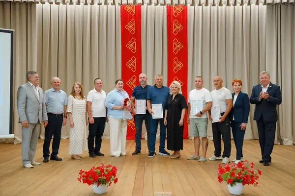 Награждение волонтеров 1